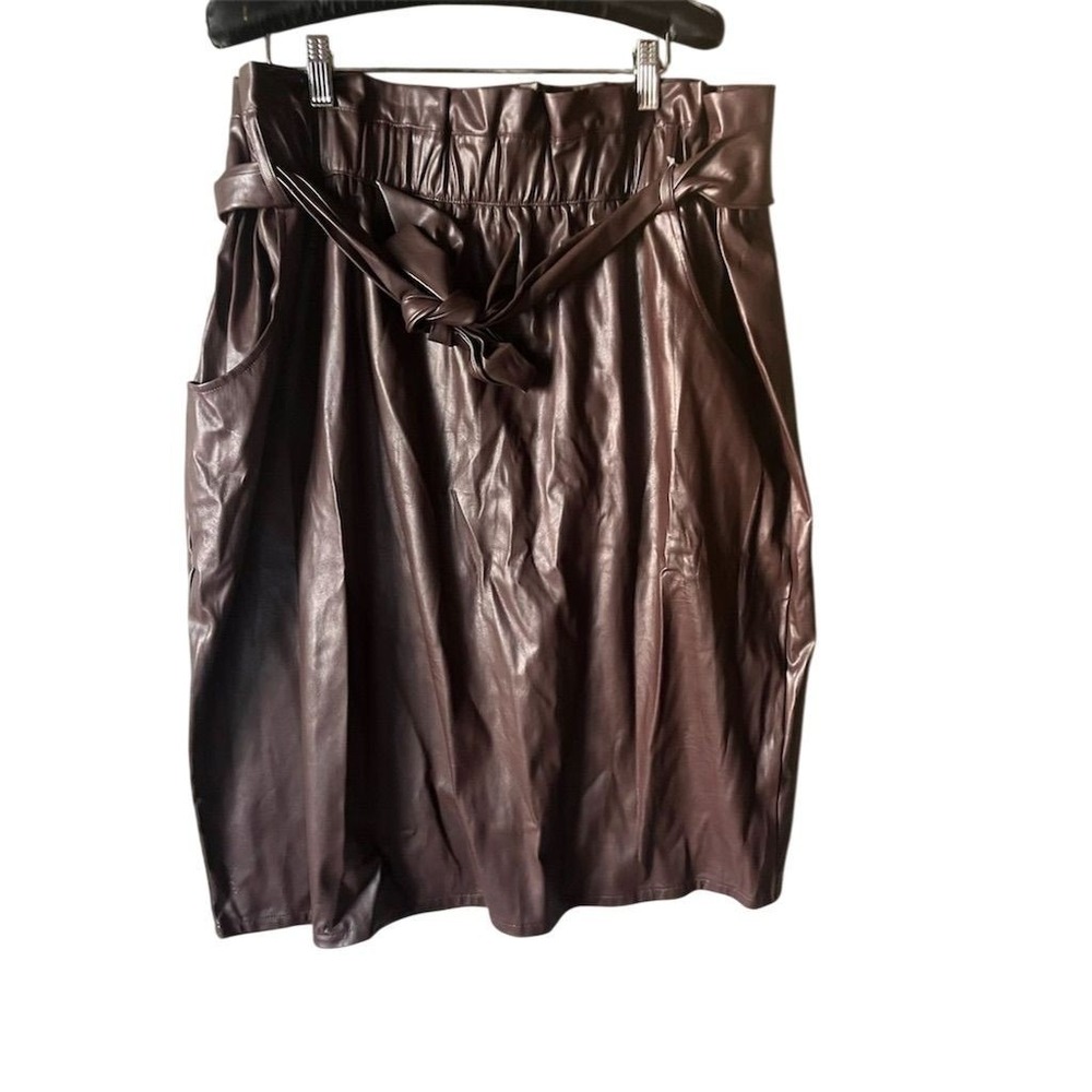 Time and Tru Women's Size 22 Brown Faux Leather Pencil Skirt